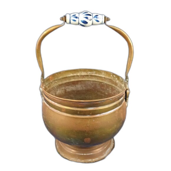 Copper Coal Scuttle Vintage Planter Coal Bucket Porcelain Handle With Lion Heads - Picture 1 of 10